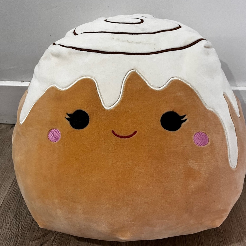 Cute Cinnamon Roll Plush Pillow